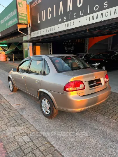 CLASSIC 1.0 MPFI Life 8V
