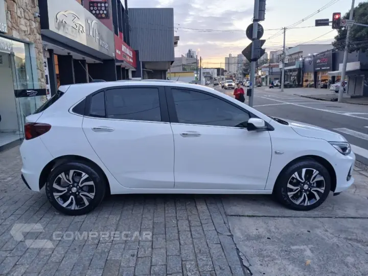ONIX 1.0 TURBO FLEX PREMIER AUTOMÁTICO