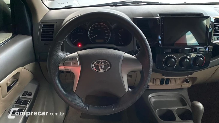 TOYOTA HILUX SW4 2.7 SR 4X2 16V