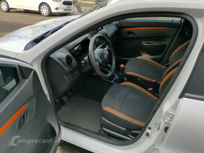 KWID 1.0 12V SCE Outsider