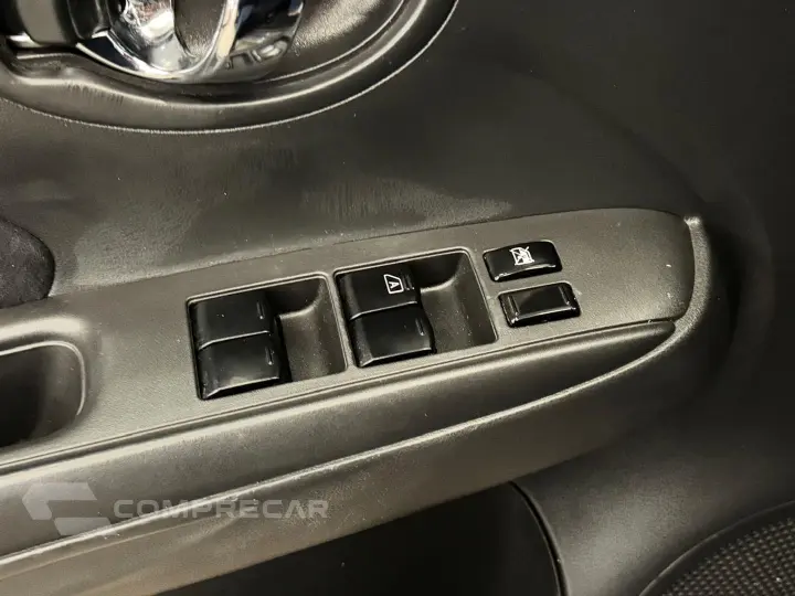 Versa 1.6 16V Flex Sv 4P Xtronic