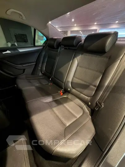 Jetta 1.4 16V 4P TSI COMFORTLINE AUTOMÁTICO