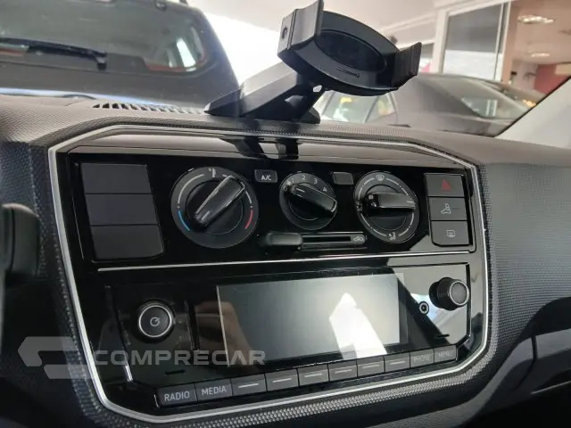 UP - 1.0 170 TSI TOTAL CONNECT 4P MANUAL