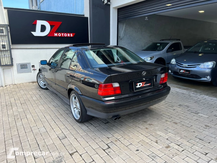 325I 2.5 Sedan 24V