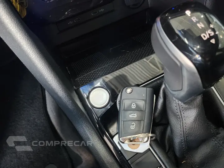 TAOS 1.4 250 TSI TOTAL FLEX HIGHLINE AUTOMÁTICO
