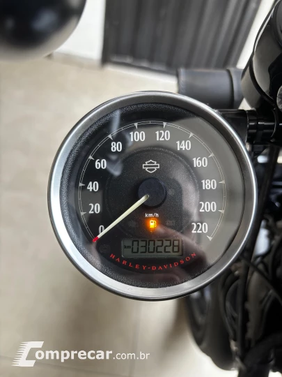 Sportster Iron 883