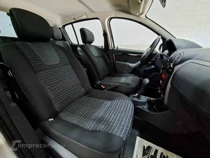 Sandero 1.6 PRIVILÉGE 16V FLEX 4P AUTOMÁTICO