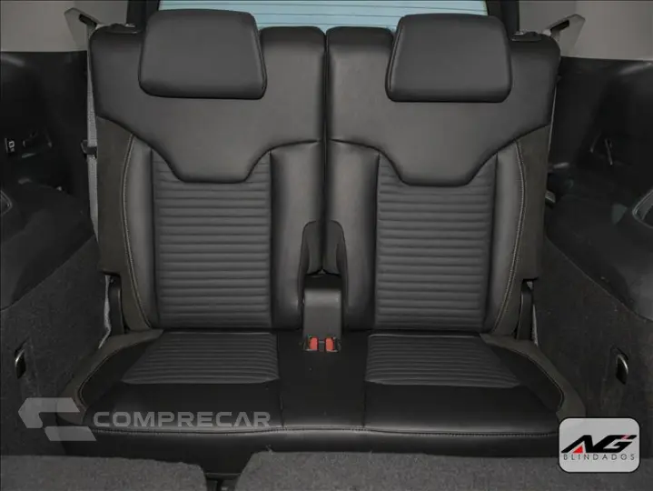 COMMANDER 1.3 T270 Turbo Limited