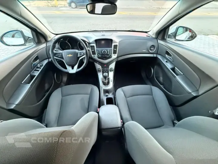 CRUZE HB Sport LT 1.8 16V FlexP. 5p Mec