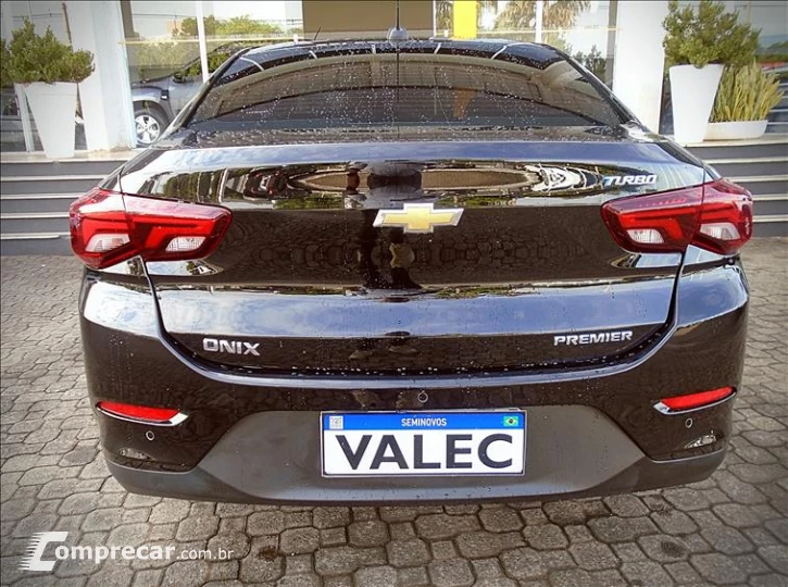 ONIX 1.0 Turbo Plus Premier