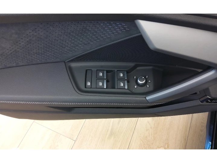 A3 2.0 40 TFSI GASOLINA SPORTBACK PERFORMANCE BLACK S-TRONIC