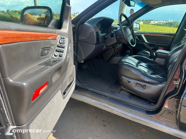 GRAND CHEROKEE 4.7 Limited Quadra Drive 4X4 V8 16V