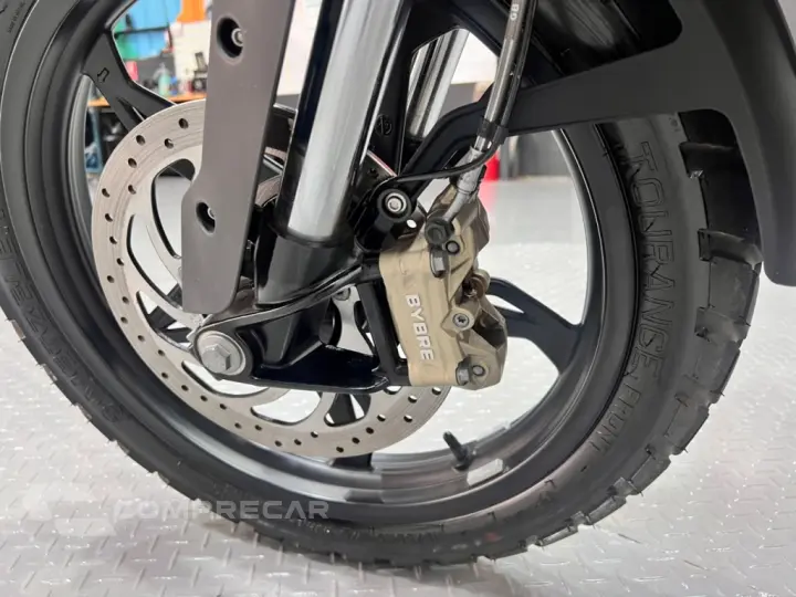 G 310 GS