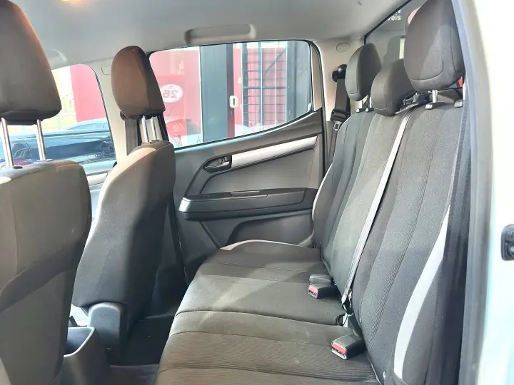 S10 2.8 16V TURBO DIESEL LS CD 4X4 MANUAL