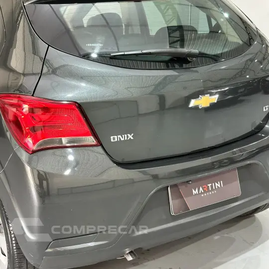 ONIX HATCH LT 1.0 8V FlexPower 5p Mec.