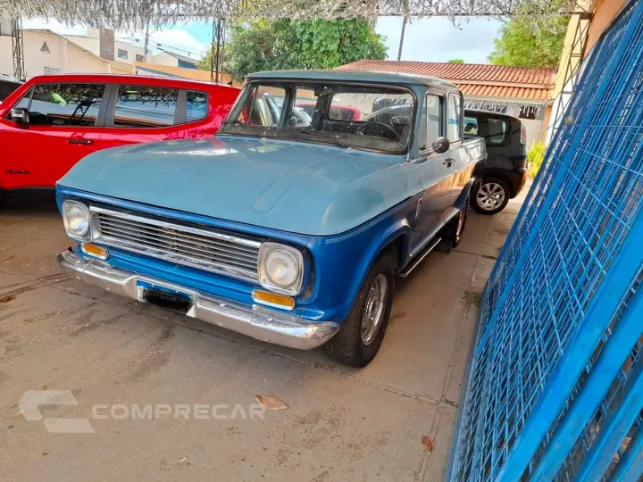 D10 4.0 Custom De Luxe Cs 8V Diesel 2P Manual