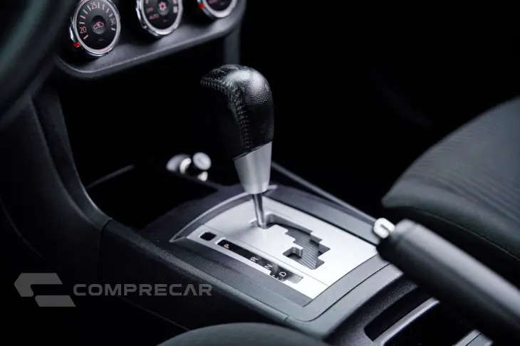 Lancer 2.0 16V 160cv Aut.