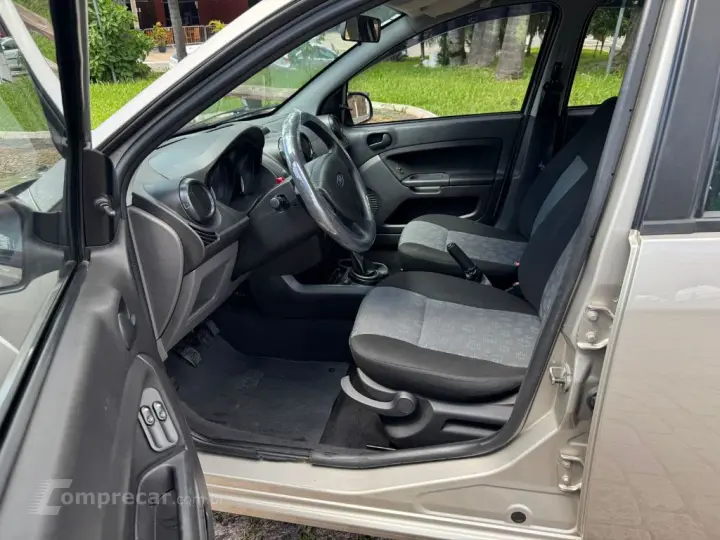 Fiesta 1.0 8V Flex/Class 1.0 8V Flex 5p