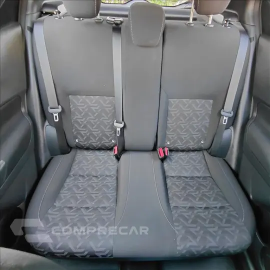KICKS PLAY 1.6 16V FLEXSTART SENSE XTRONIC