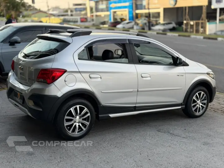 ONIX 1.4 MPFI ACTIV 8V FLEX 4P AUTOMÁTICO