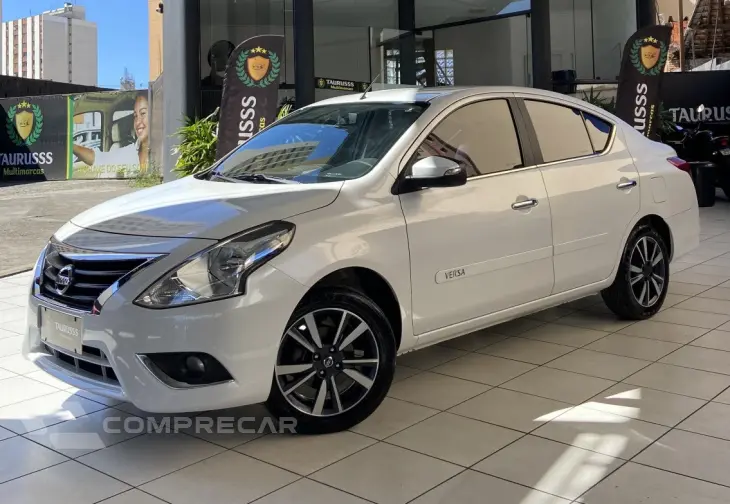 VERSA SL 1.6 16V FlexStart 4p Aut.