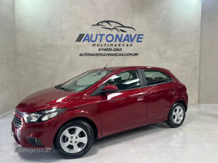 Onix Hatch 1.4 4P FLEX LT