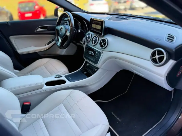 GLA 200 Advance 1.6/1.6 TB 16V Flex Aut.