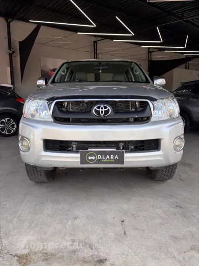 Hilux CD SR 4x2 2.7 16V/2.7 Flex Mec