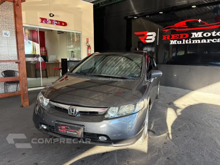 CIVIC 1.8 LXS 16V GASOLINA 4P AUTOMÁTICO