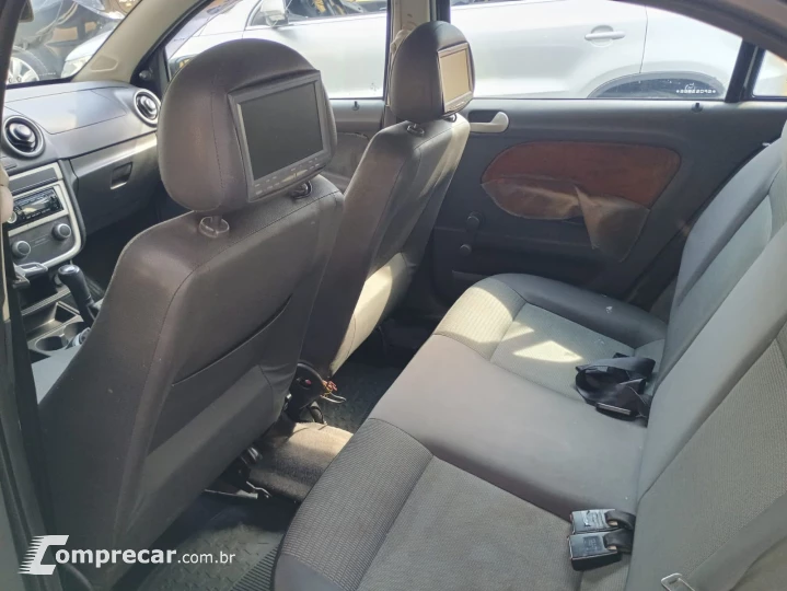 GOL 1.0 MI 8V