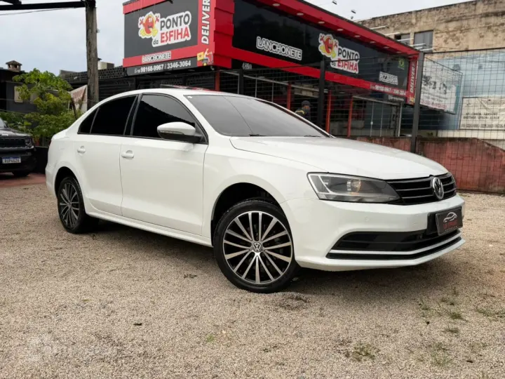 Jetta 2.0 4P CONFORTLINE TIPTRONIC AUTOMÁTICO