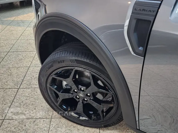 Maverick L. Black 2.0 EcoBoost AWD Aut.