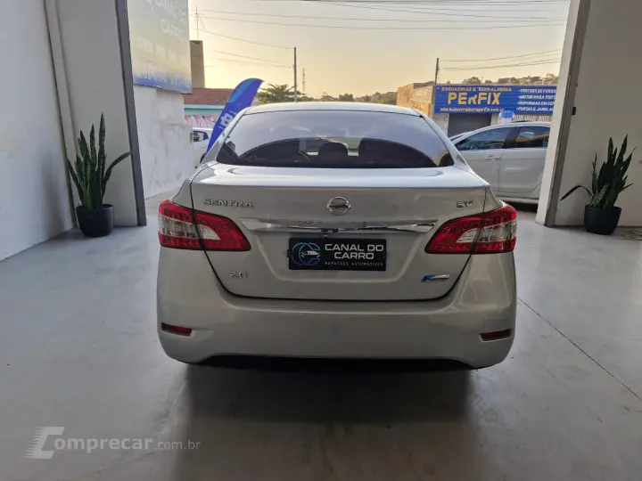 Sentra 2.0 16V 4P SV FLEX AUTOMÁTICO CVT