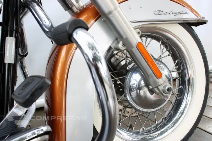 HARLEY-DAVIDSON SOFTAIL DELUXE