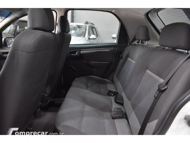 CELTA - 1.0 MPFI LT 8V 4P MANUAL
