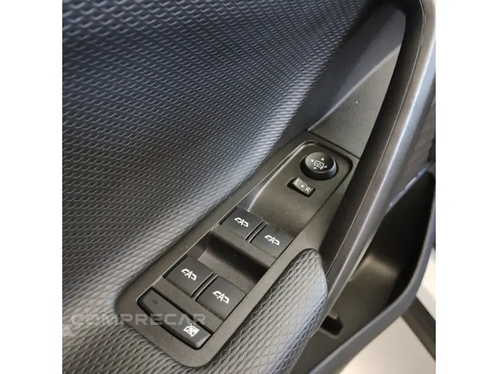 TRACKER 1.0 TURBO FLEX LTZ AUTOMÁTICO