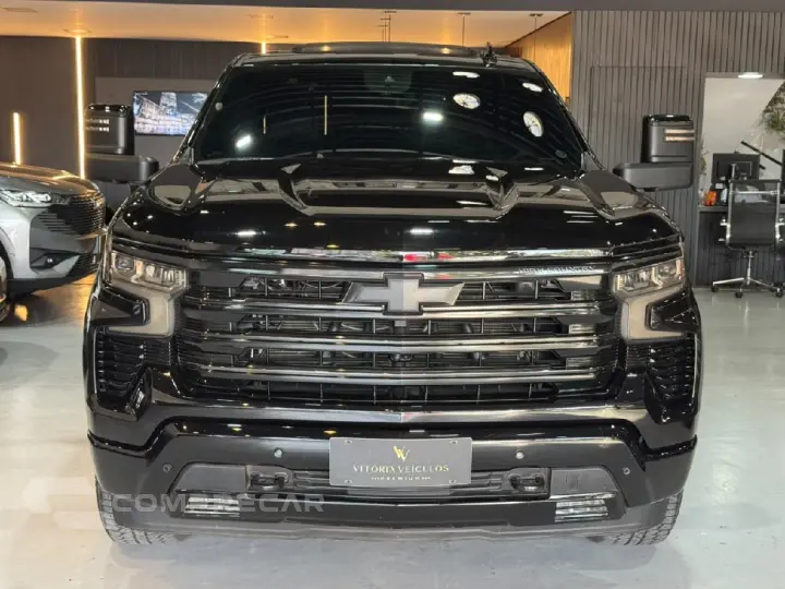 SILVERADO 5.3 V8 GASOLINA 1500 HIGH COUNTRY 4X4 AUTOMÁTICO