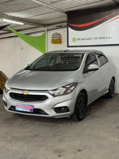 ONIX HATCH LT 1.0 8V FlexPower 5p Mec.