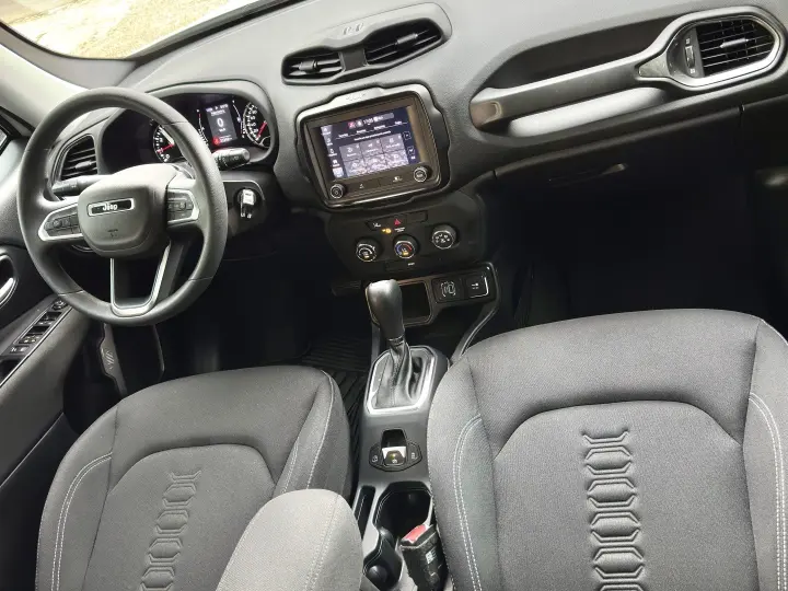 RENEGADE 1.3 T270 TURBO FLEX AT6