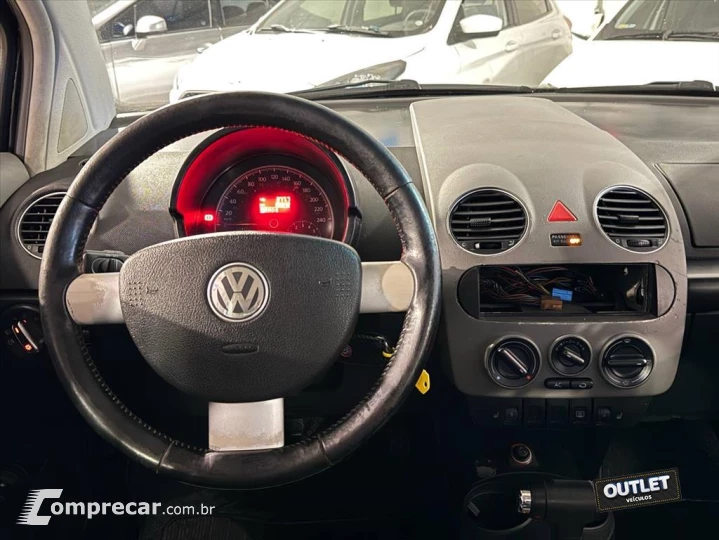 NEW BEETLE 2.0 MI 8V GASOLINA 2P AUTOMÁTICO