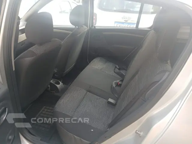SANDERO - 1.6 EXPRESSION 8V 4P MANUAL