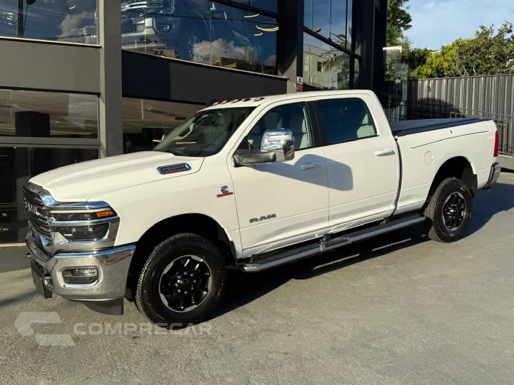 2500 6.7 I6 Turbo Laramie CD 4X4