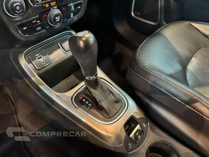 Compass 2.0 16V Flex Longitude Automático