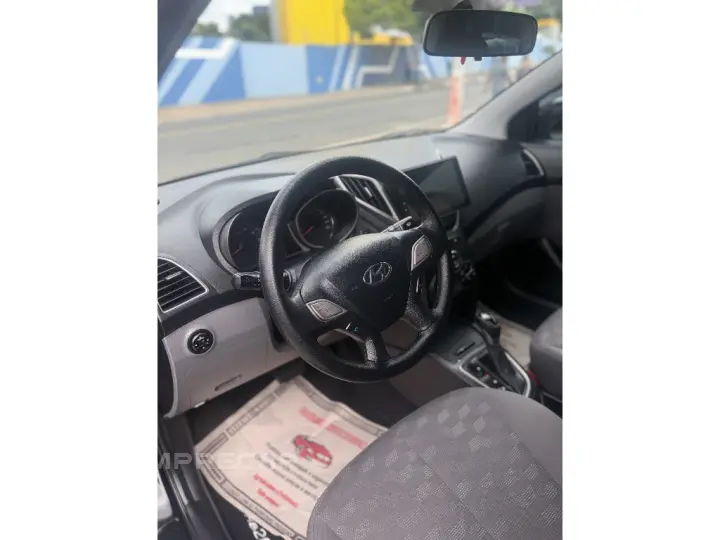 HB20S 1.6 COMFORT PLUS 16V FLEX 4P AUTOMATICO