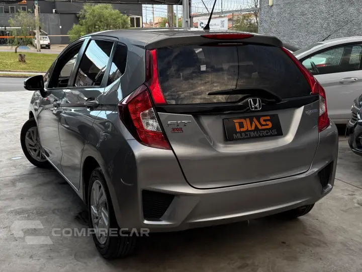 FIT 1.5 LX 16V FLEX 4P AUTOMÁTICO