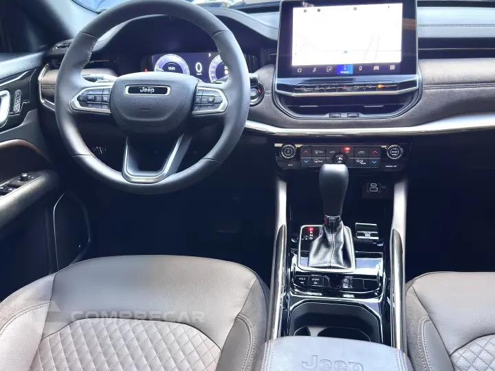 COMMANDER 1.3 T270 TURBO FLEX OVERLAND AT6