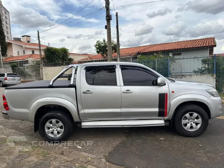 HILUX 2.7 VVT-I CD SR 4X2