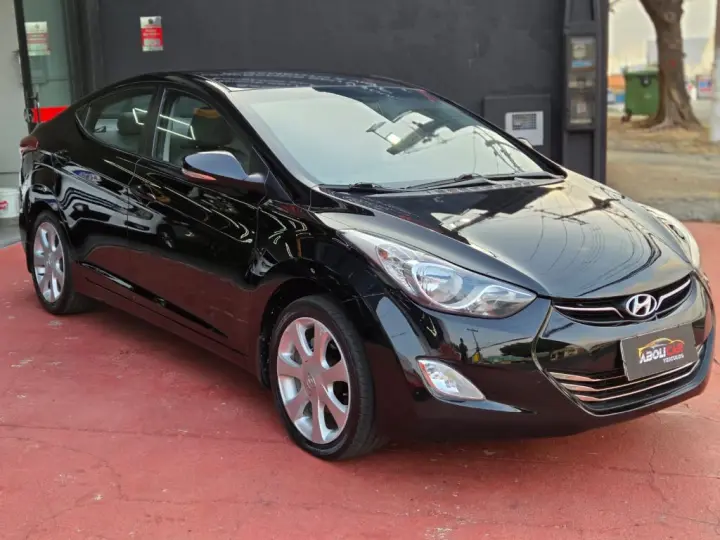 Elantra GLS 1.8 16V Aut.