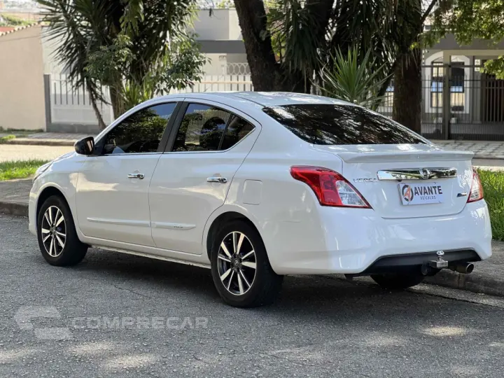 VERSA 1.6 16V FLEX UNIQUE 4P XTRONIC