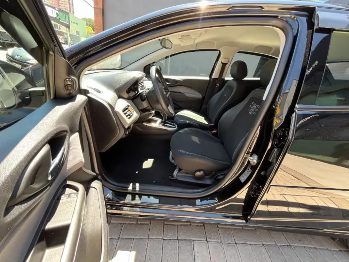 ONIX HATCH LT 1.4 8V FlexPower 5p Aut.